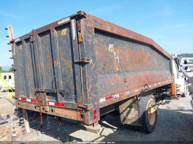Продажа на аукционе авто 2016 Freightliner M2 106 Medium Duty, vin: 1FVACXDT9GHGZ2853, номер лота: 45832670