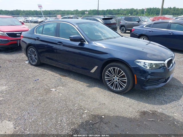 45832673 :رقم المزاد ، WBAJR7C08LWW78007 vin ، 2020 Bmw 530i Xdrive مزاد بيع