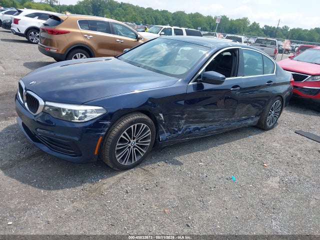 45832673 :رقم المزاد ، WBAJR7C08LWW78007 vin ، 2020 Bmw 530i Xdrive مزاد بيع