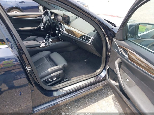 45832673 :رقم المزاد ، WBAJR7C08LWW78007 vin ، 2020 Bmw 530i Xdrive مزاد بيع