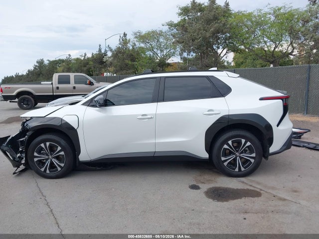 Toyota BZ4X XLE 2025 JTMAAAAA2SA072877 Image 15