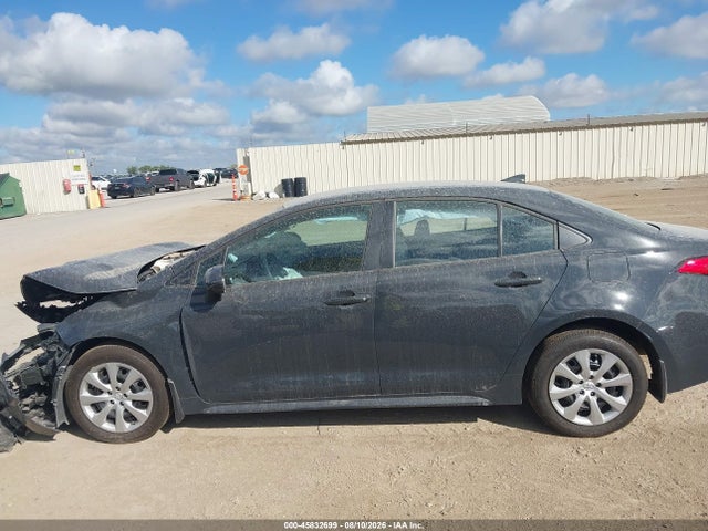 5YFB4MDE3TP460869 Toyota COROLLA LE