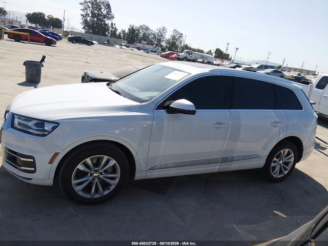 WA1AAAF71JD053807 Audi Q7 3.0t Premium