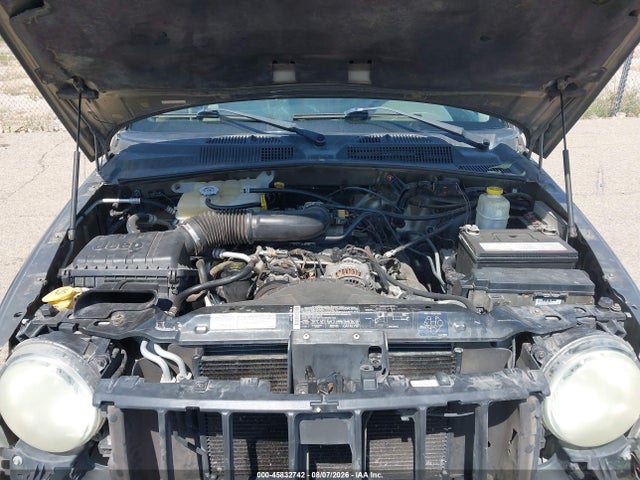2005 Jeep Liberty Sport მანქანა იყიდება აუქციონზე, vin: 1J4GL48K05W516909, აუქციონის ნომერი: 45832742