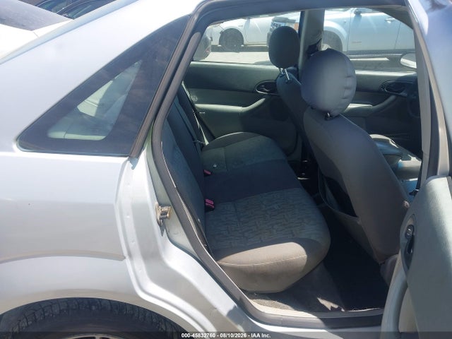 45832760 :رقم المزاد ، 1FAFP34N75W230044 vin ، 2005 Ford Focus Zx4 مزاد بيع