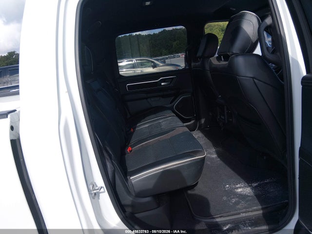 Продаж на аукціоні авто 2026 Ram 1500 Laramie  4x4 5'7 Box, vin: 3C6SRFJP7T4177246, номер лоту: 45832763