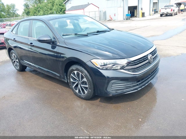 Auction sale of the 2024 Volkswagen Jetta 1.5t S, vin: 3VW5M7BUXRM099968, lot number: 45832769