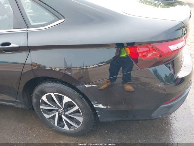 45832769 :رقم المزاد ، 3VW5M7BUXRM099968 vin ، 2024 Volkswagen Jetta 1.5t S مزاد بيع