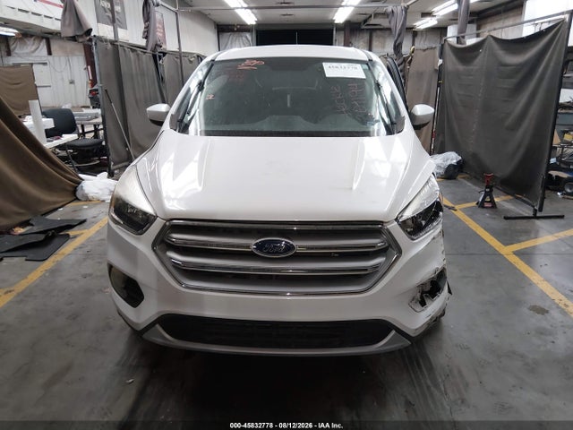 1FMCU0GD9KUA81548 Ford ESCAPE SE