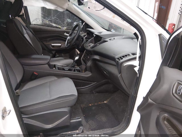 1FMCU0GD9KUA81548 Ford ESCAPE SE