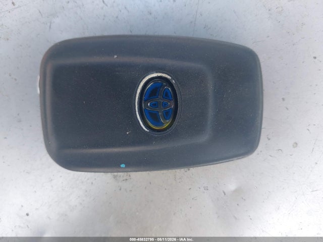 Toyota Prius Three Touring 2016 JTDKARFU5G3015915 Image 11