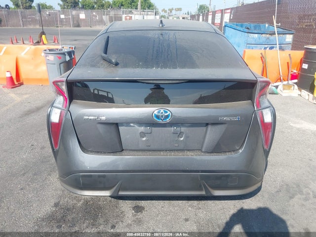 Toyota Prius Three Touring 2016 JTDKARFU5G3015915 Image 16