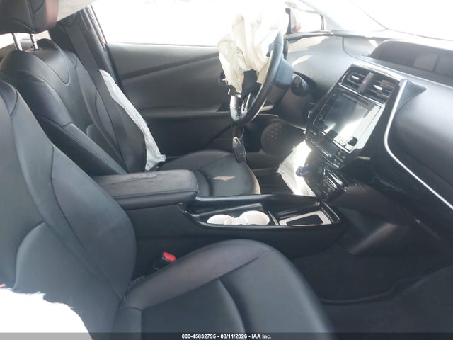 Toyota Prius Three Touring 2016 JTDKARFU5G3015915 Image 5