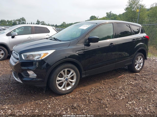 Продаж на аукціоні авто 2019 Ford Escape Se, vin: 1FMCU9GD2KUB50942, номер лоту: 45832815