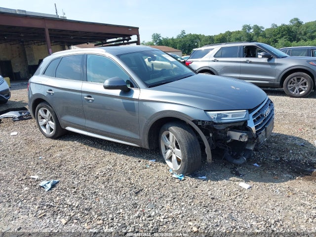 45832833 :رقم المزاد ، WA1ANAFY6J2013182 vin ، 2018 Audi Q5 2.0t Premium/2.0t Tech Premium مزاد بيع
