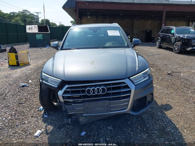 45832833 :رقم المزاد ، WA1ANAFY6J2013182 vin ، 2018 Audi Q5 2.0t Premium/2.0t Tech Premium مزاد بيع