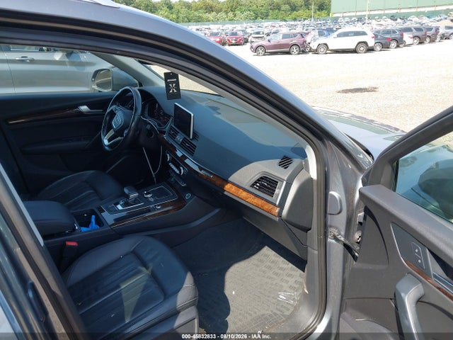 45832833 :رقم المزاد ، WA1ANAFY6J2013182 vin ، 2018 Audi Q5 2.0t Premium/2.0t Tech Premium مزاد بيع