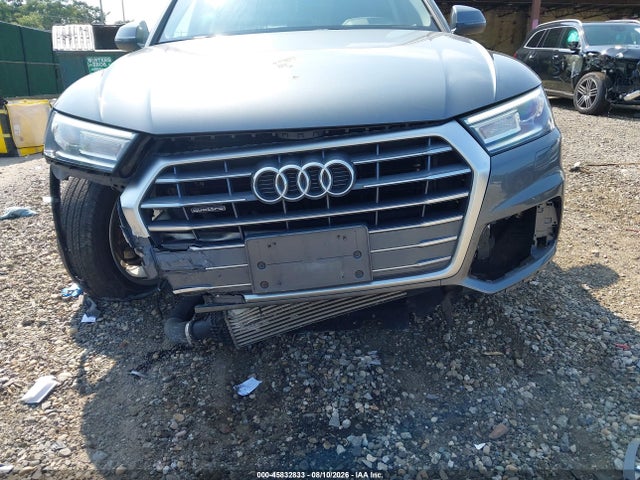 45832833 :رقم المزاد ، WA1ANAFY6J2013182 vin ، 2018 Audi Q5 2.0t Premium/2.0t Tech Premium مزاد بيع