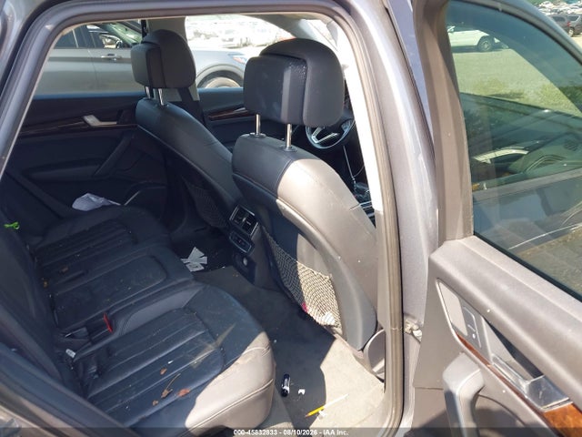 45832833 :رقم المزاد ، WA1ANAFY6J2013182 vin ، 2018 Audi Q5 2.0t Premium/2.0t Tech Premium مزاد بيع