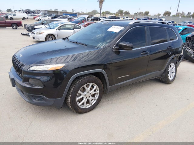 Jeep Cherokee Latitude 2016 1C4PJLCB7GW234394 Image 2