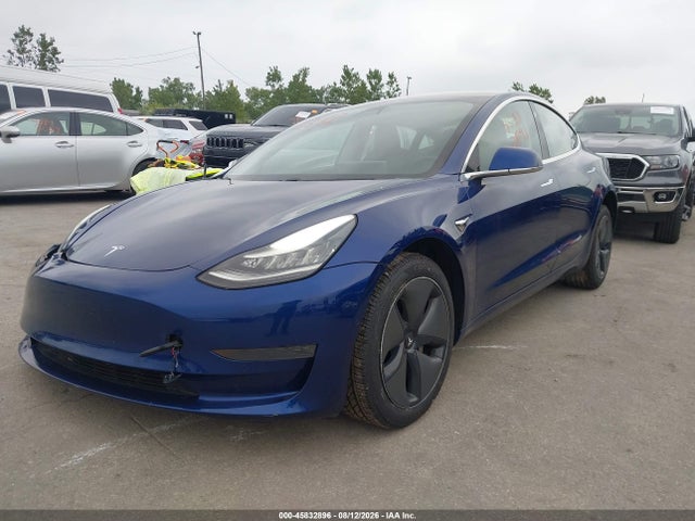 2020 Tesla Model 3 Standard Range Plus Rear-wheel Drive/standard Range Rear-wheel Drive მანქანა იყიდება აუქციონზე, vin: 5YJ3E1EAXLF736892, აუქციონის ნომერი: 45832896
