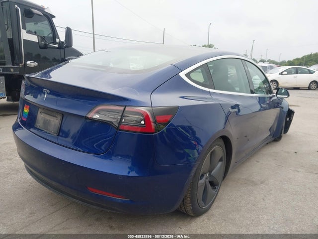 2020 Tesla Model 3 Standard Range Plus Rear-wheel Drive/standard Range Rear-wheel Drive მანქანა იყიდება აუქციონზე, vin: 5YJ3E1EAXLF736892, აუქციონის ნომერი: 45832896