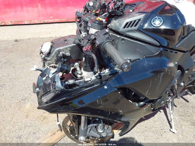 Yamaha YZFR1 2022 JYARN66E2NA001985 Image 14
