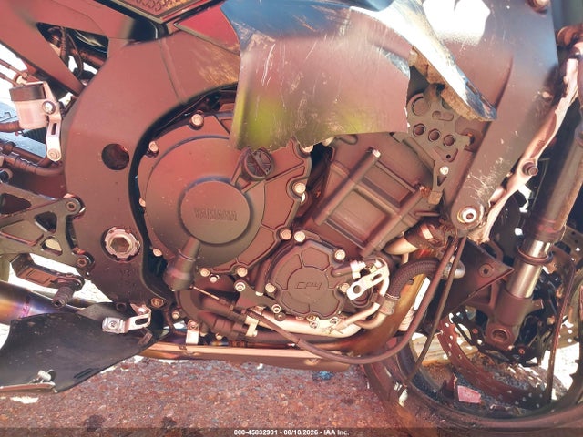 Yamaha YZFR1 2022 JYARN66E2NA001985 Image 8