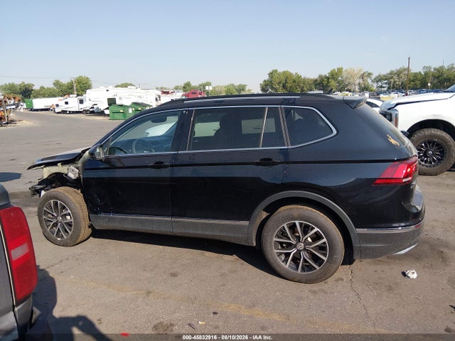 3VV2B7AXXMM143033 Volkswagen Tiguan 2.0t Se/2.0t Se R-line Black/2.0t Sel