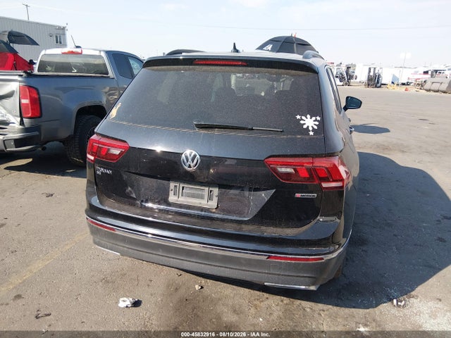 3VV2B7AXXMM143033 Volkswagen Tiguan 2.0t Se/2.0t Se R-line Black/2.0t Sel