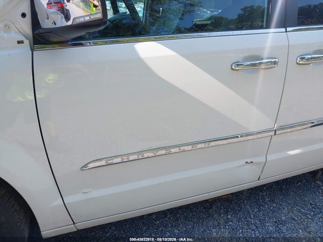 Продаж на аукціоні авто 2011 Chrysler Town & Country Touring-l, vin: 2A4RR8DGXBR680012, номер лоту: 45832918