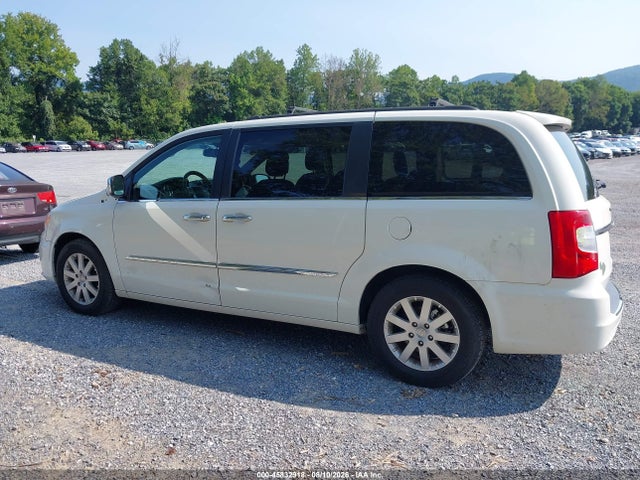 Продаж на аукціоні авто 2011 Chrysler Town & Country Touring-l, vin: 2A4RR8DGXBR680012, номер лоту: 45832918