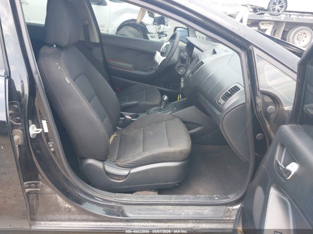 45832955 :رقم المزاد ، KNAFK4A64G5607270 vin ، 2016 Kia Forte Lx مزاد بيع