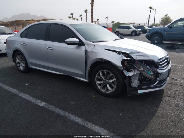 45832967 :رقم المزاد ، 1VWAA7A36JC019216 vin ، 2018 Volkswagen Passat 2.0t R-line/2.0t S مزاد بيع