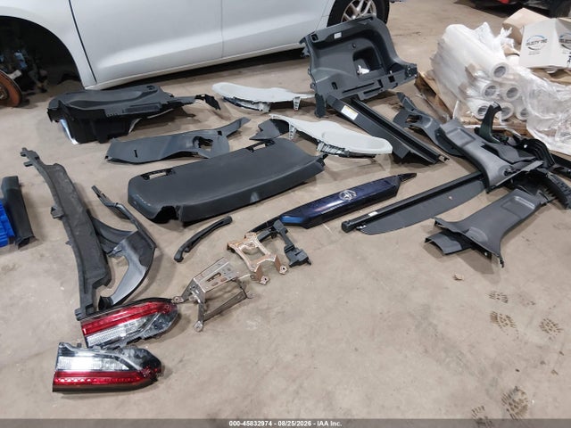 2022 Toyota Rav4 Xle მანქანა იყიდება აუქციონზე, vin: 2T3P1RFV0NW268407, აუქციონის ნომერი: 45832974