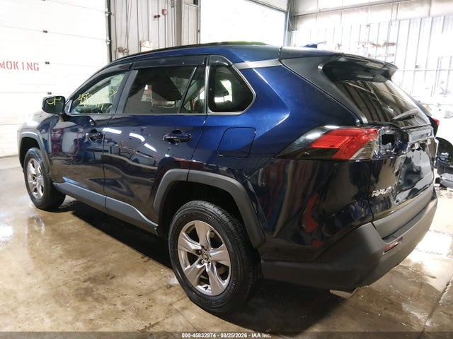 2022 Toyota Rav4 Xle მანქანა იყიდება აუქციონზე, vin: 2T3P1RFV0NW268407, აუქციონის ნომერი: 45832974