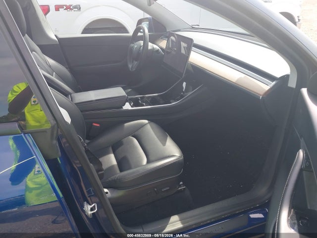 Продажа на аукционе авто 2020 Tesla Model Y Long Range Dual Motor All-wheel Drive, vin: 5YJYGDEE1LF044461, номер лота: 45832989