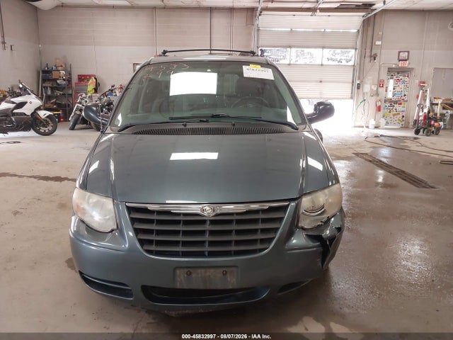 45832997 :رقم المزاد ، 2A4GP54L66R656336 vin ، 2006 Chrysler Town & Country Touring مزاد بيع