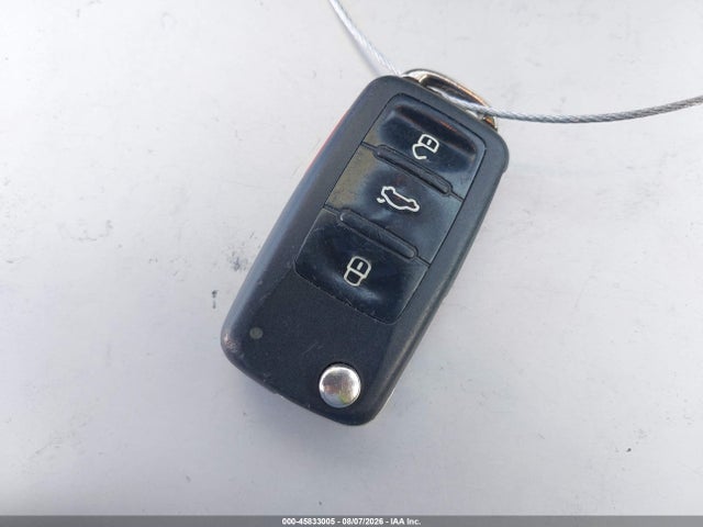 45833005 :رقم المزاد ، 1VWBP7A3XEC004145 vin ، 2014 Volkswagen Passat 2.5l Se مزاد بيع