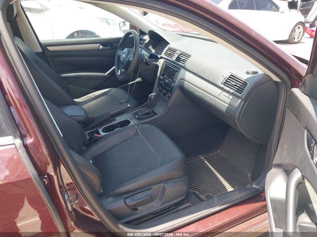 45833005 :رقم المزاد ، 1VWBP7A3XEC004145 vin ، 2014 Volkswagen Passat 2.5l Se مزاد بيع