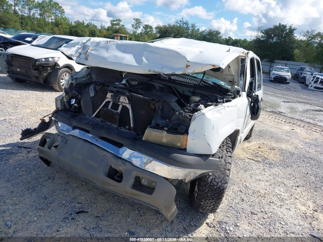 Продажа на аукционе авто 2005 Chevrolet Silverado 1500 Ls, vin: 2GCEC13TX51212022, номер лота: 45833051