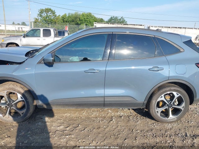 2025 Ford Escape St-line Select მანქანა იყიდება აუქციონზე, vin: 1FMCU9NZ3SUA21915, აუქციონის ნომერი: 45833056