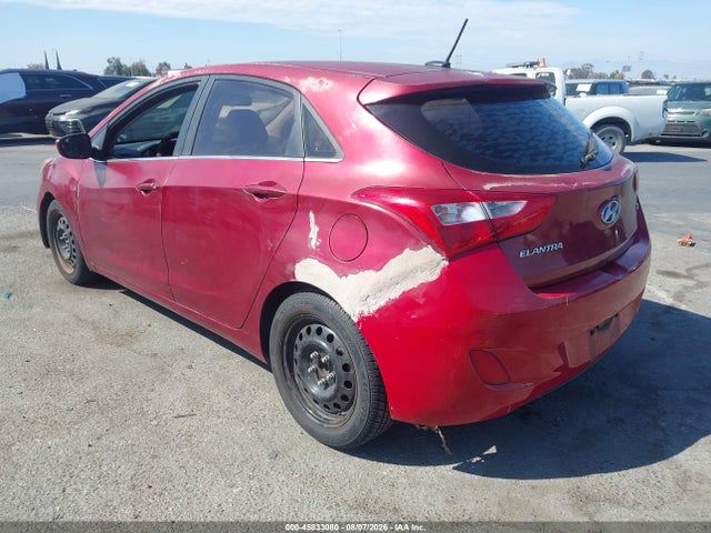 2016 Hyundai Elantra Gt მანქანა იყიდება აუქციონზე, vin: KMHD35LH7GU321328, აუქციონის ნომერი: 45833080