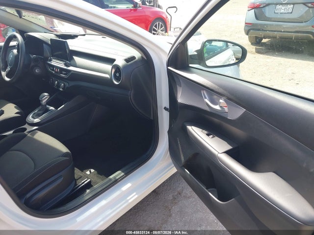Продаж на аукціоні авто 2024 Kia Forte Lx, vin: 3KPF24AD0RE752248, номер лоту: 45833124