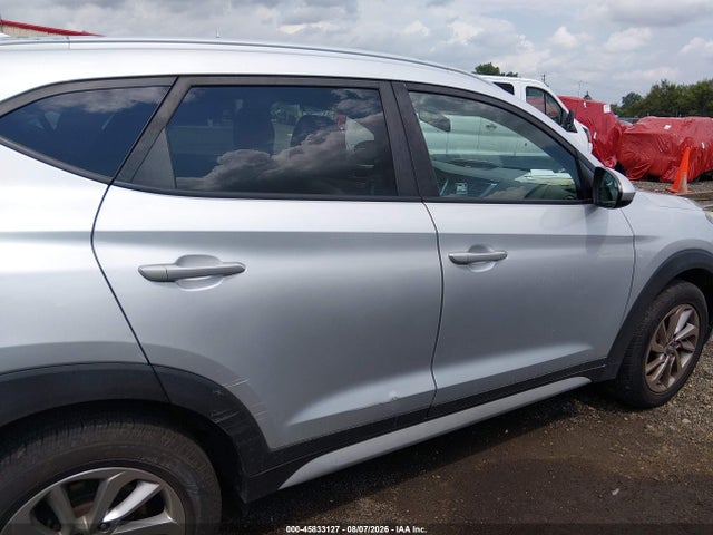 2018 Hyundai Tucson Sel მანქანა იყიდება აუქციონზე, vin: KM8J33A40JU672080, აუქციონის ნომერი: 45833127