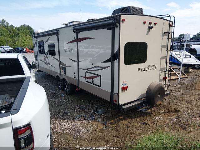 45833147 :رقم المزاد ، 4X4TRLF27J1879760 vin ، 2018 Rockwood Windjammer مزاد بيع