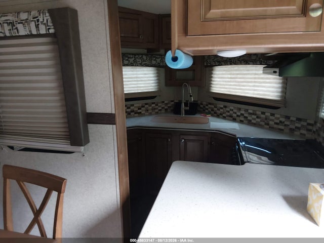 45833147 :رقم المزاد ، 4X4TRLF27J1879760 vin ، 2018 Rockwood Windjammer مزاد بيع