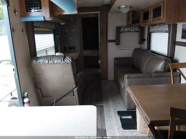 45833147 :رقم المزاد ، 4X4TRLF27J1879760 vin ، 2018 Rockwood Windjammer مزاد بيع