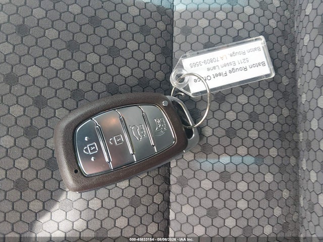 KMHC65LC8KU158818 Hyundai Ioniq Hybrid Blue