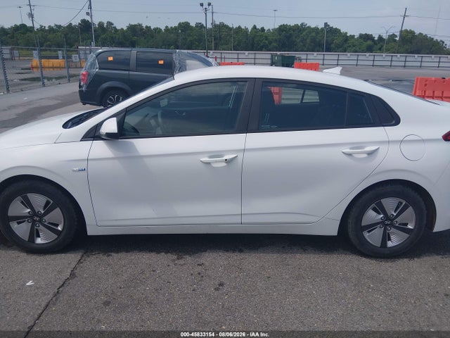 KMHC65LC8KU158818 Hyundai Ioniq Hybrid Blue